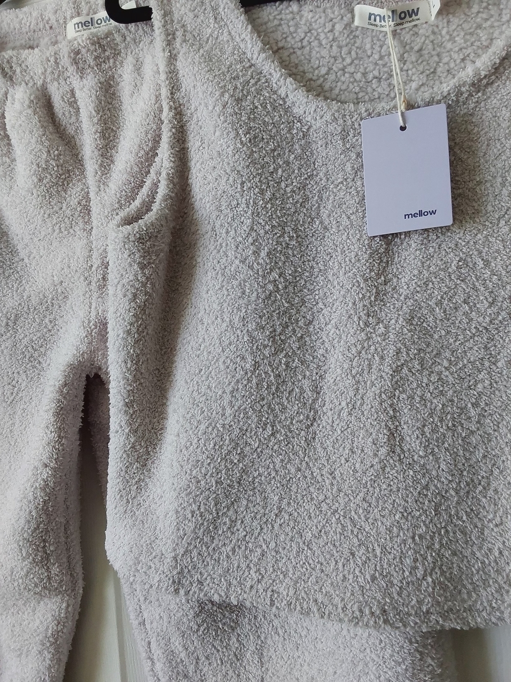 Mellow Women’s Cream Cozy Tank & Pants Pajama Set - Picture 3 of 4